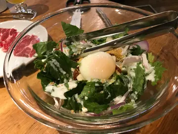 温泉玉子凯撒沙律