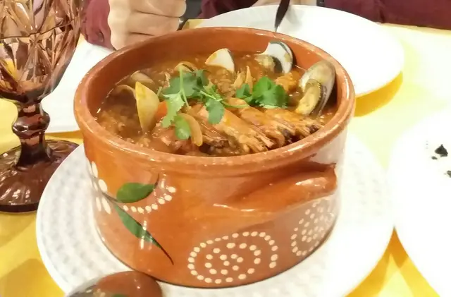 葡式燴海鮮飯（2人份）