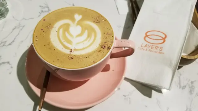 甜甜甜甜甜，只有玫瑰糖精味，欠咖啡味