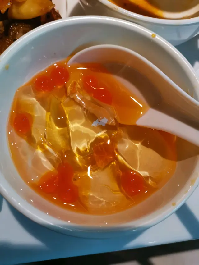 随餐有赠送,好喝,再来一碗!