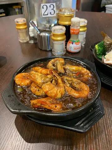黑胡椒海虾煲