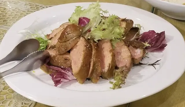 冇香味, 份量過大, 頭盤嚟講，食完已經好漏
