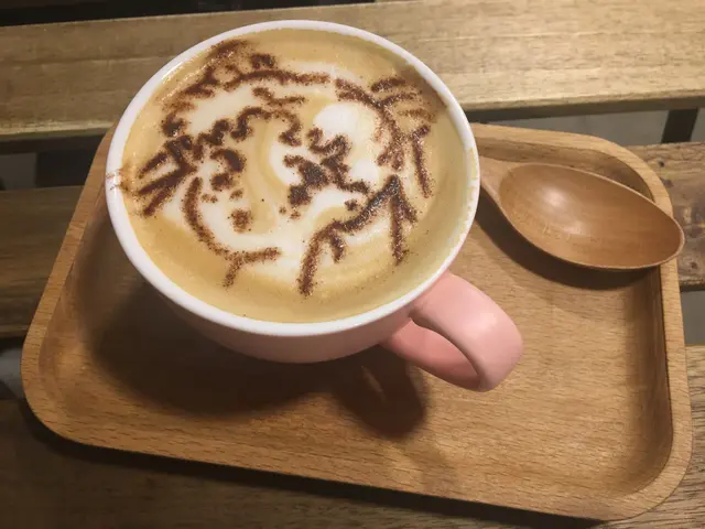 熱鮮奶咖啡