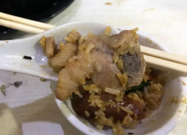 臘味排骨煲仔飯