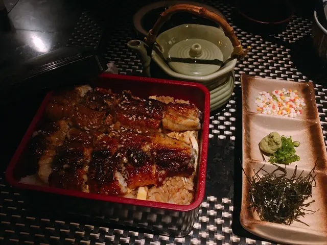 蒲燒活海鰻魚丼(三食)