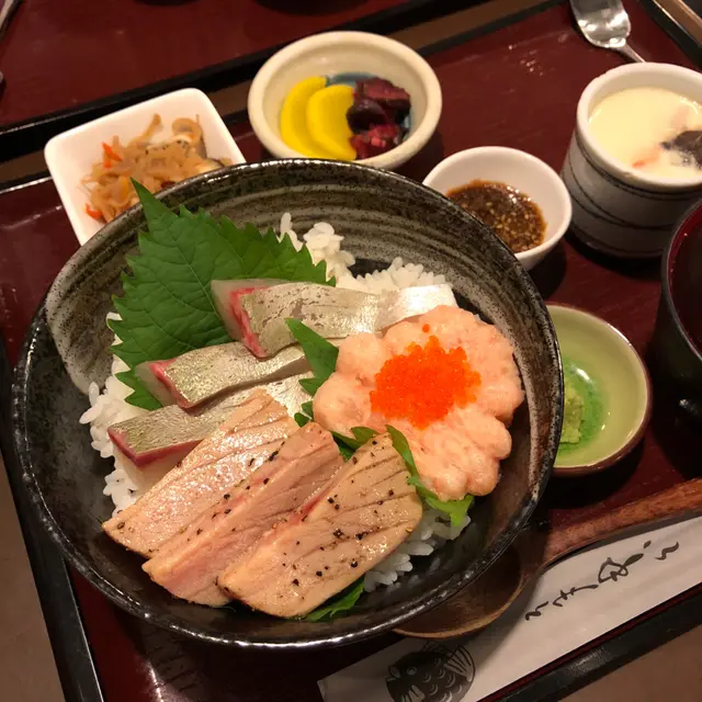 自選魚生丼定食