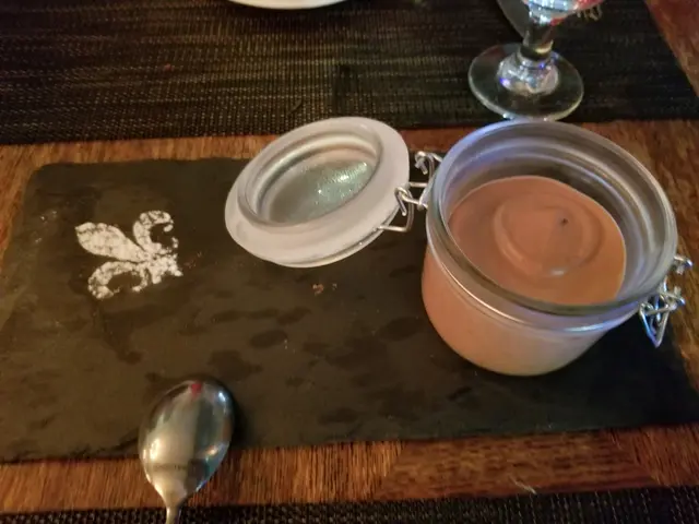 Chocolate mousse