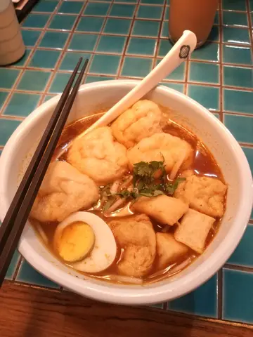 魚腐蝦湯麵