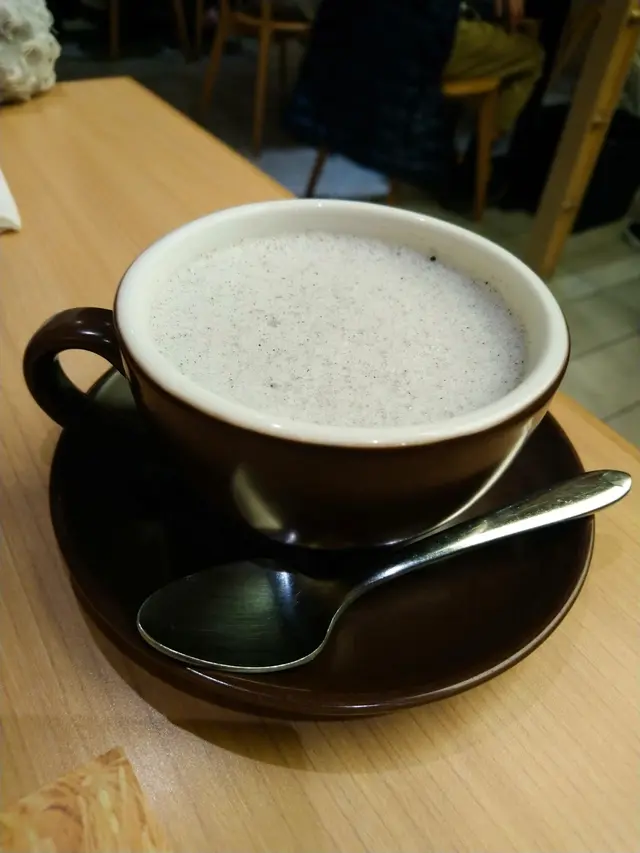 黑芝麻鮮奶 Black Seasame Latte