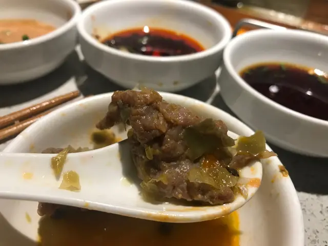 撈派滑牛肉(半份)