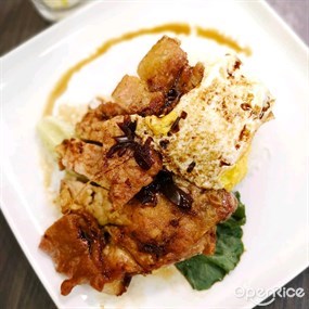 超級五香豬扒煎蛋飯 - 筲箕灣的大觀園食坊
