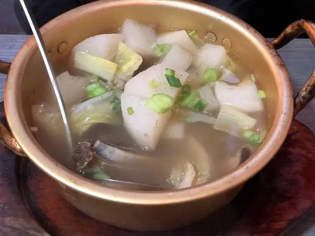 牛骨蘿蔔湯