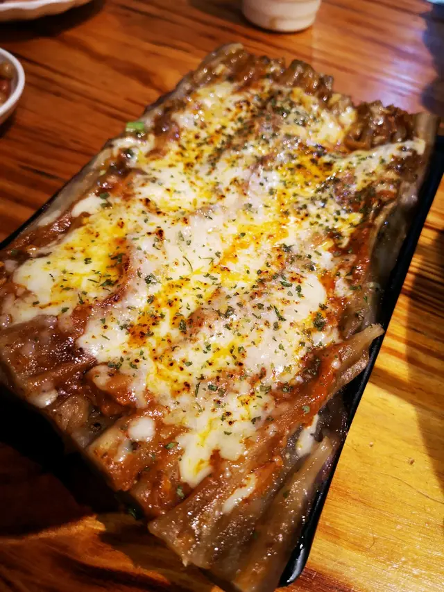 燒香草芝士肉醬茄子