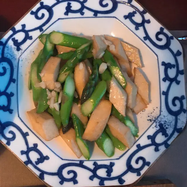 蒜香蘆筍雞肶菇