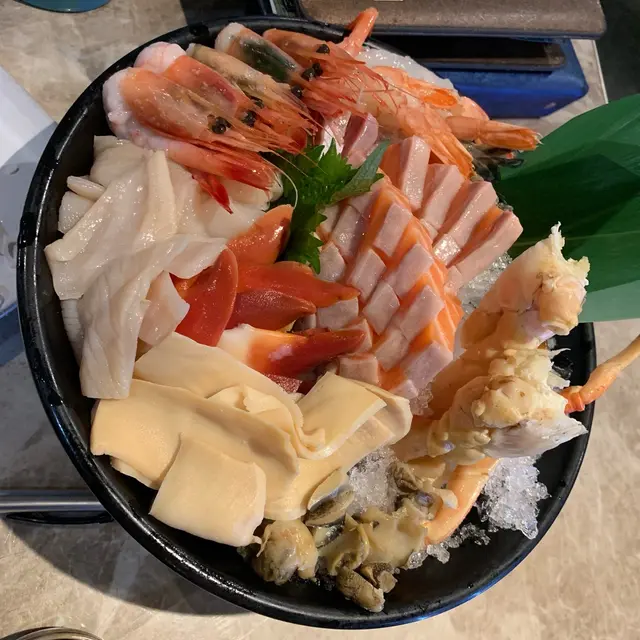 刺身拼盤