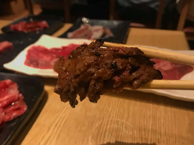 腹胸肉