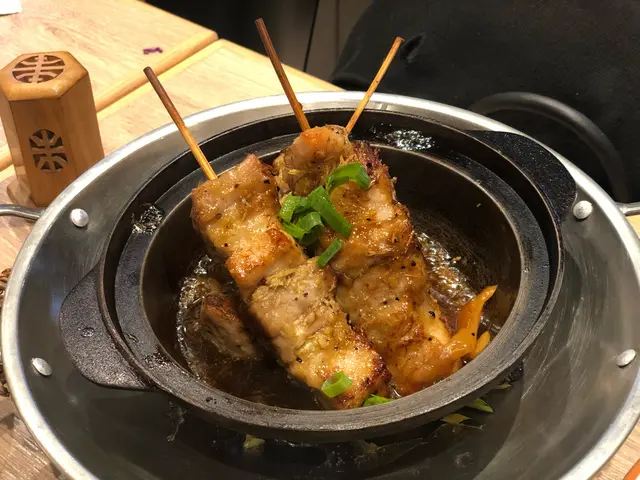 Thjt  heo  bam  nurong  xa  火🔥焰香茅豚肉串