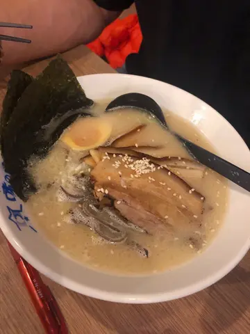 豚骨鹽味叉燒拉麵