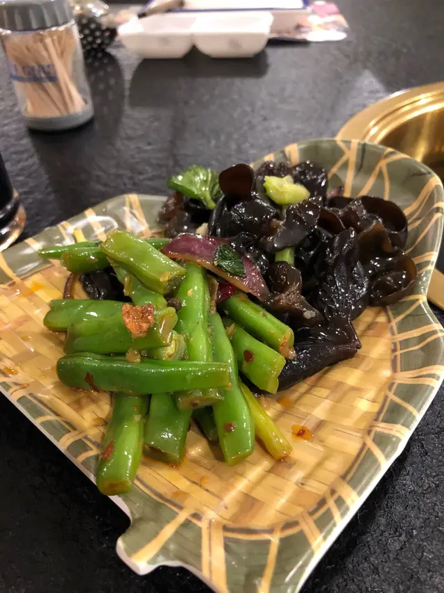 前菜(木耳豆角)