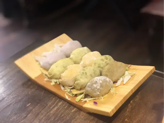 滾得囍餃子拼盤 (10粒)