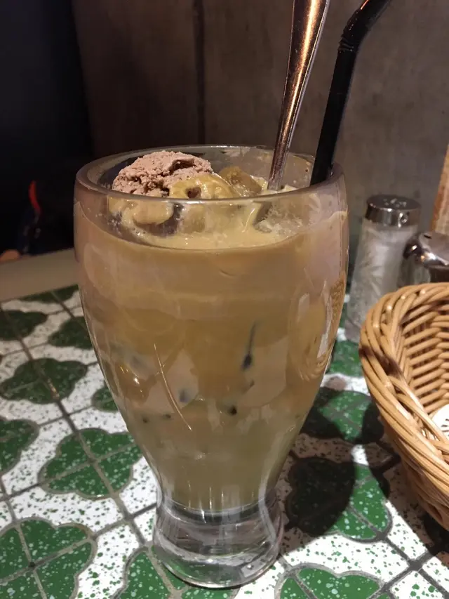 朱古力雪糕咖啡