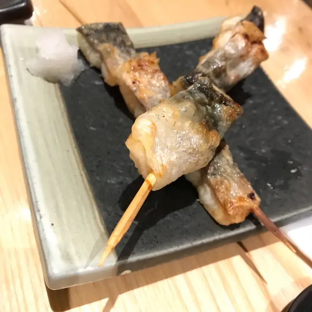 兩串，略欠點鹽，但皮脆肉香滑魚味重