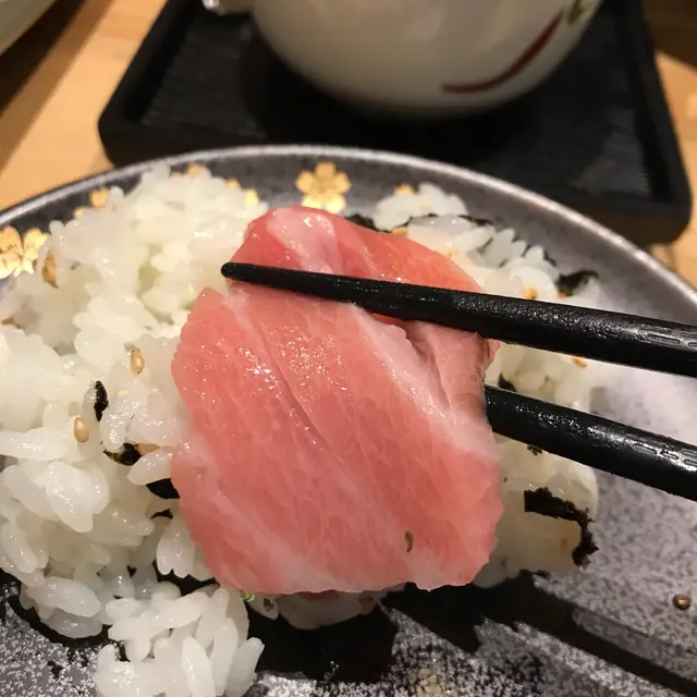 中本鮪魚腩丼定食
