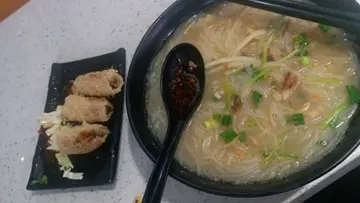 越式春卷汤檬粉