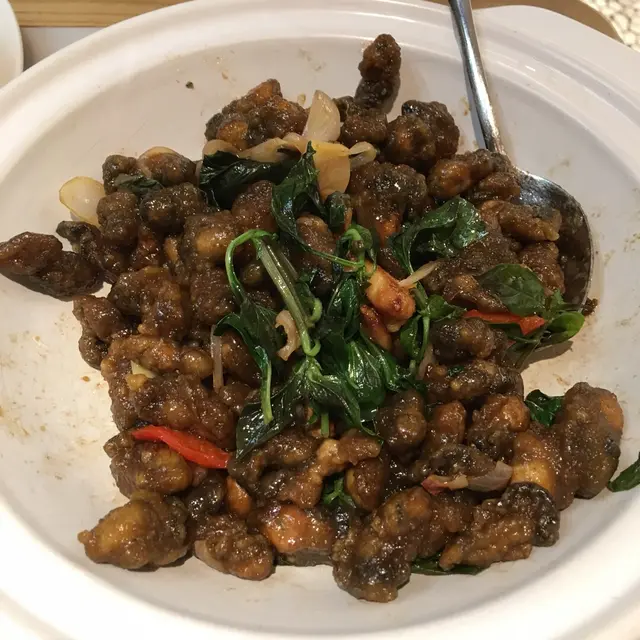 九層塔香燜海蠣