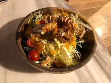 炸软蟹壳沙律