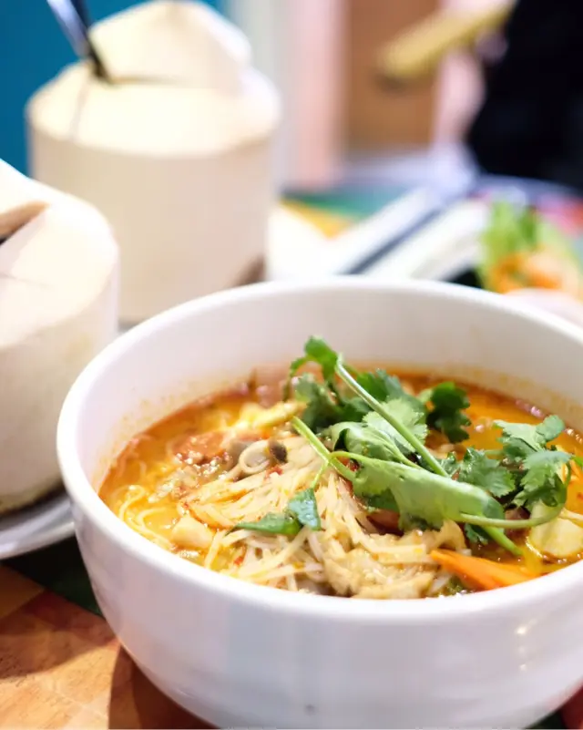 冬陰公什菌湯粉