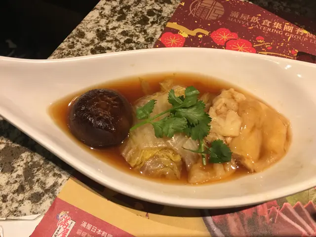 御品鮑汁燴花膠