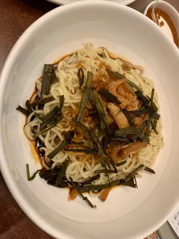 蔥油拌麵