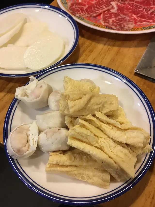 魚皮餃  腐竹