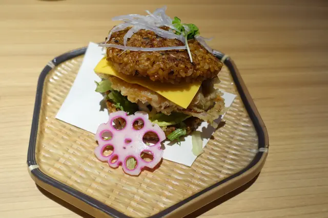 壽司漢堡就是 rice burger