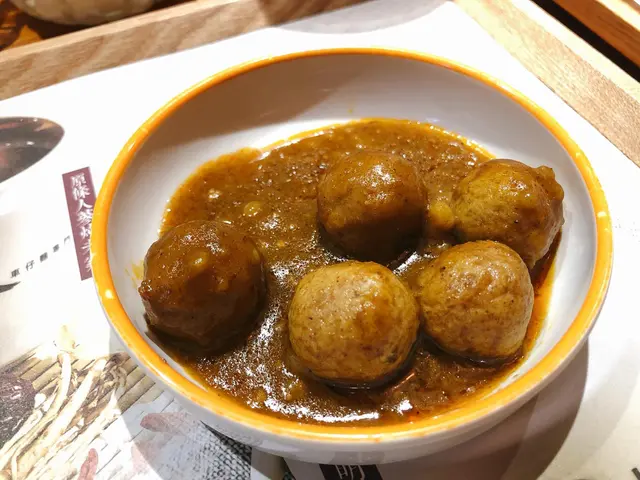 咖哩陳皮魚蛋