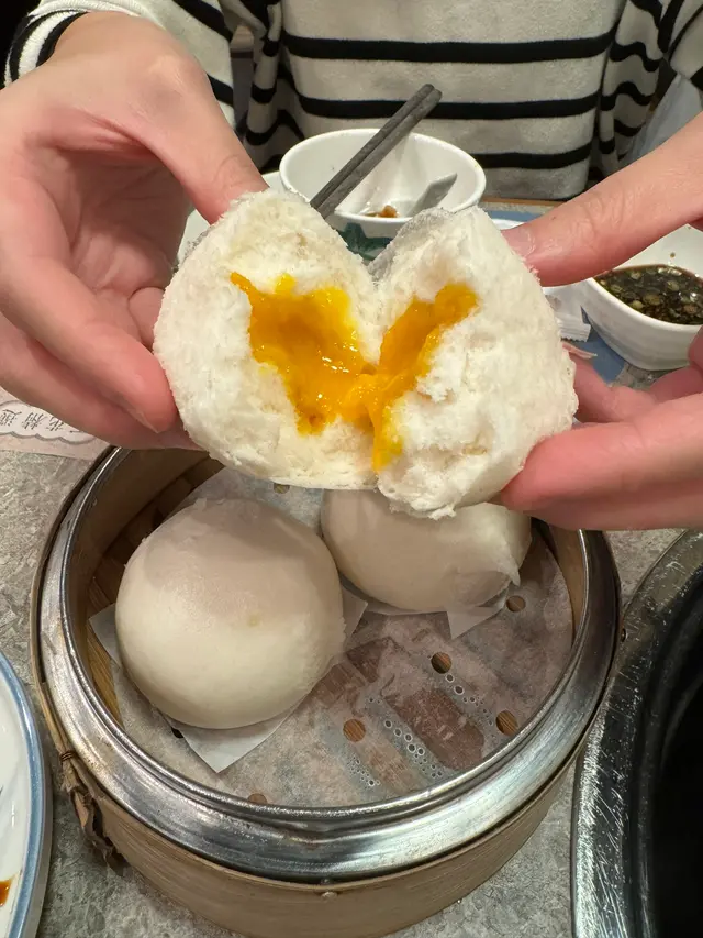 流沙奶黃包