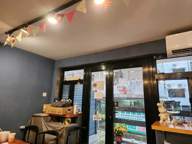 餐店座位闊落舒適