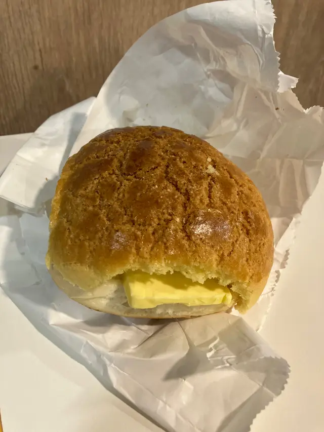 菠蘿油