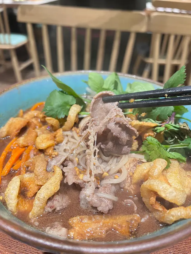 A4和牛雜錦船湯粉