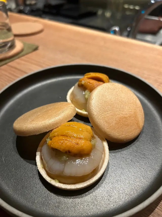 Scallop Uni Miso Monaka