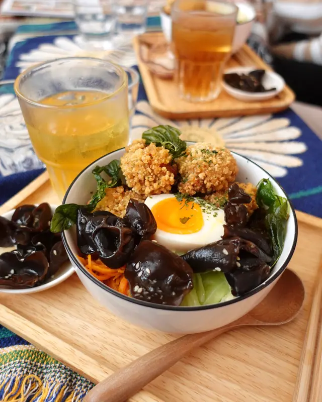 招牌豆乳鹽酥雞便當