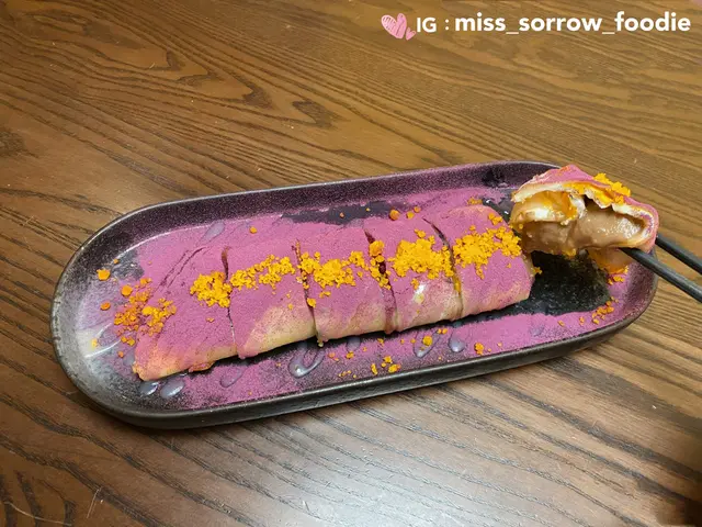 髒髒鹹蛋黃芋泥蛋餅