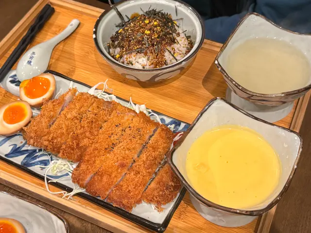 芝士吉列豚肉
