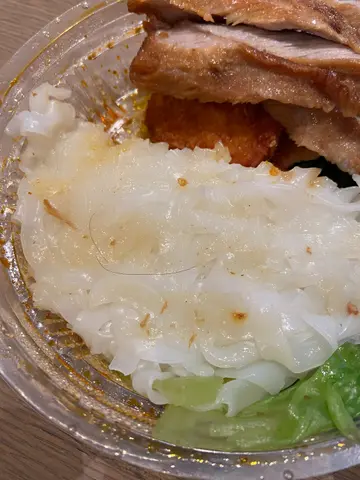 猪颈肉冬阴功河粉