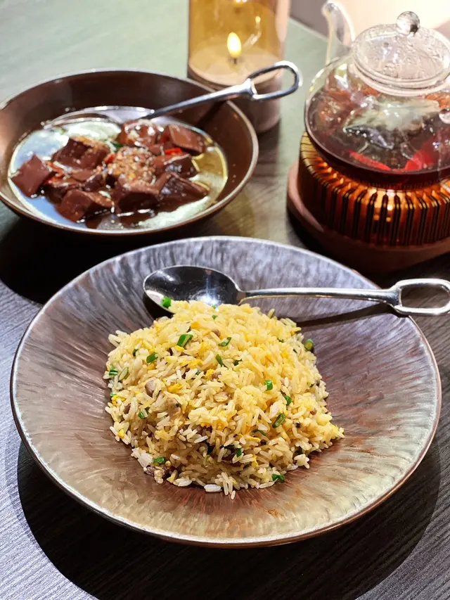 蜆肉鵝肝炒飯