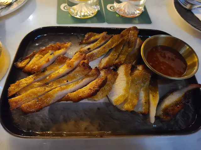 燒豬頸肉