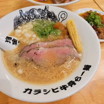 招牌牛骨拉面