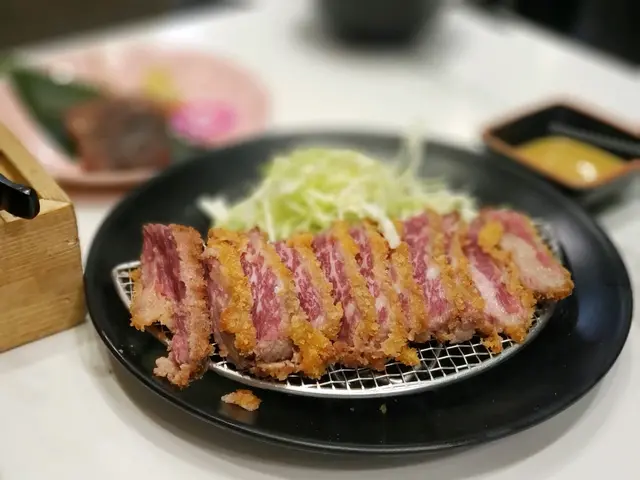 吉列炸安格斯牛排