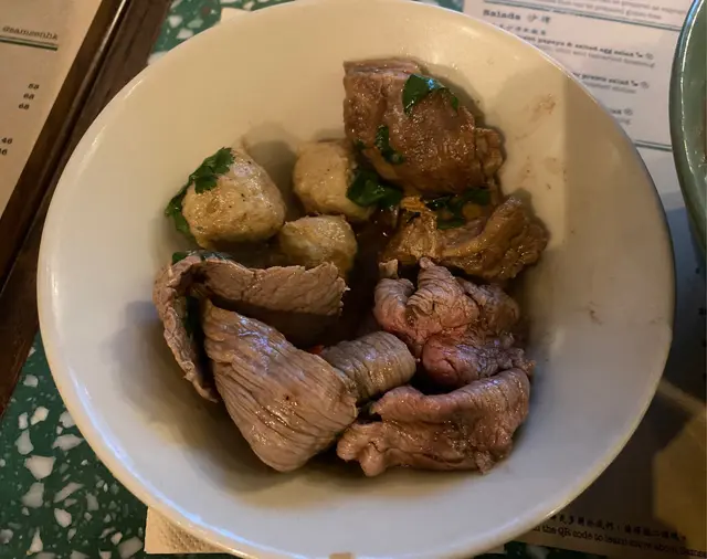 和牛河粉內的料